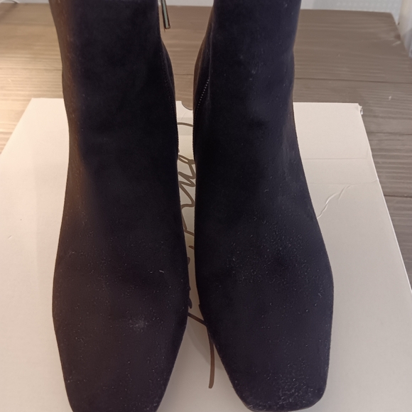 Womens ankle boots/black suede - Picture 3 of 8